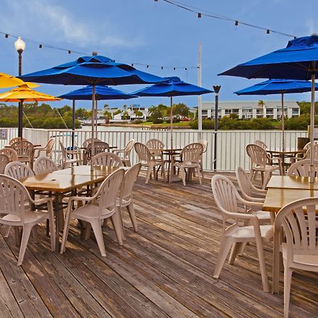 Holiday Inn & Suites Clearwater Beach S-Harbourside Ngoại thất bức ảnh