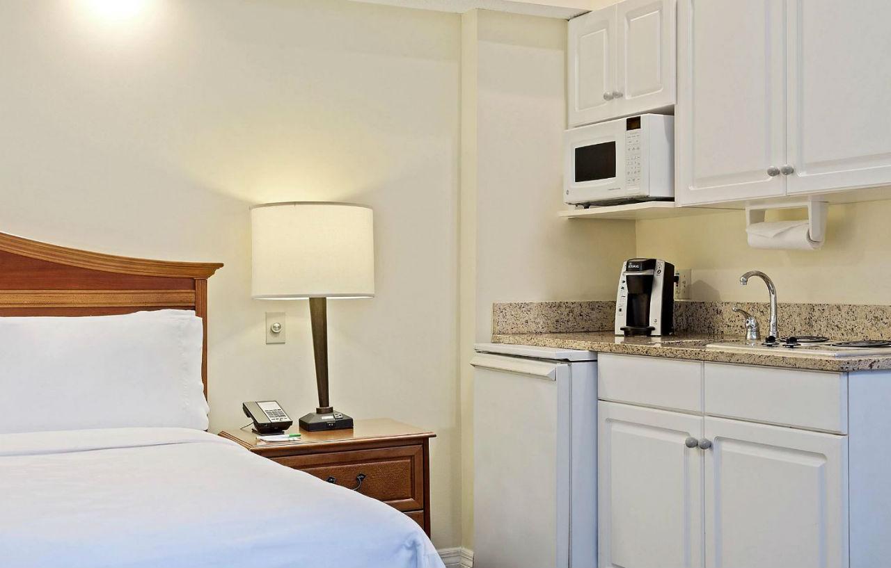 Holiday Inn & Suites Clearwater Beach S-Harbourside Ngoại thất bức ảnh